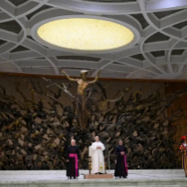 Catequesis - Los Documentos del Concilio Vaticano II - I. Constitución dogmática Dei Verbum 3. Un único depósito sagrado. La relación entre la Escritura y la Tradición.