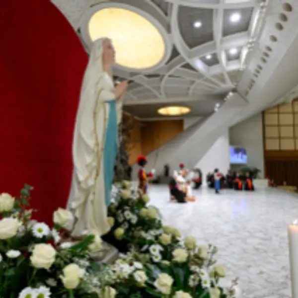 Catequesis - Los Documentos del Concilio Vaticano II - I. Constitución dogmática Dei Verbum 5. La Palabra de Dios en la vida de la Iglesia