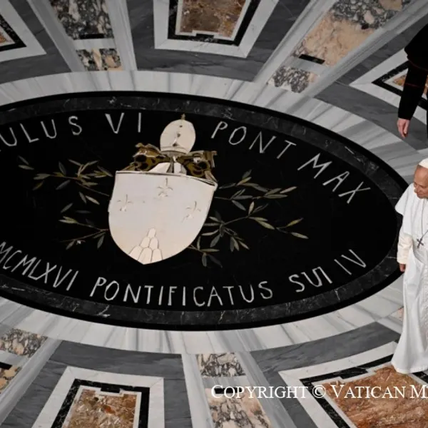 Los Documentos del Concilio Vaticano II III. Constitución Sacrosanctum Concilium 5. La Oración de la Iglesia